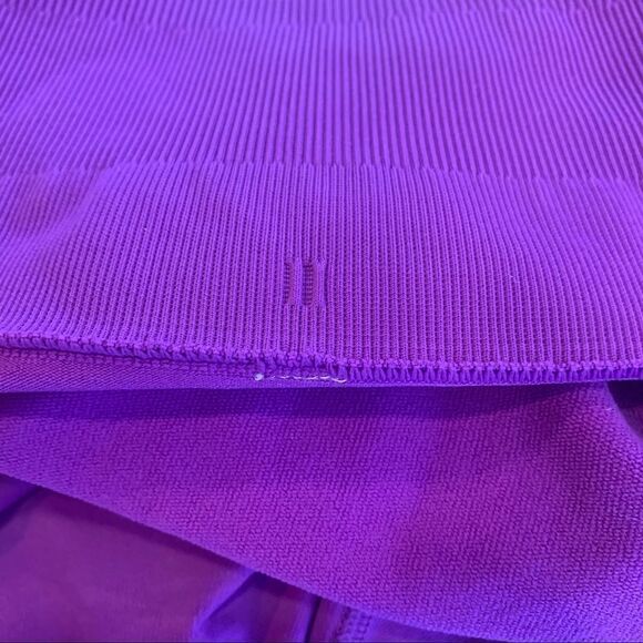 Lululemon Zone In Crop In Tender Violet Size 6 - Picture 8 of 8